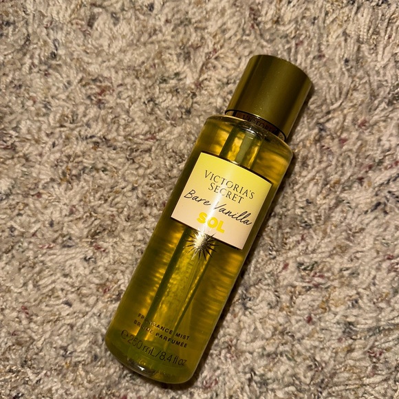 NWT Victoria’s Secret bare vanilla SOL 🌞 - Picture 1 of 3